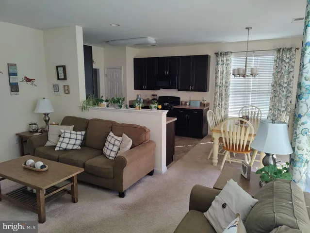 $339,997 | 117 East Clarendon Drive, Smyrna, DE 19977