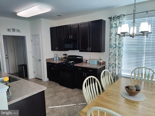 $339,997 | 117 East Clarendon Drive, Smyrna, DE 19977