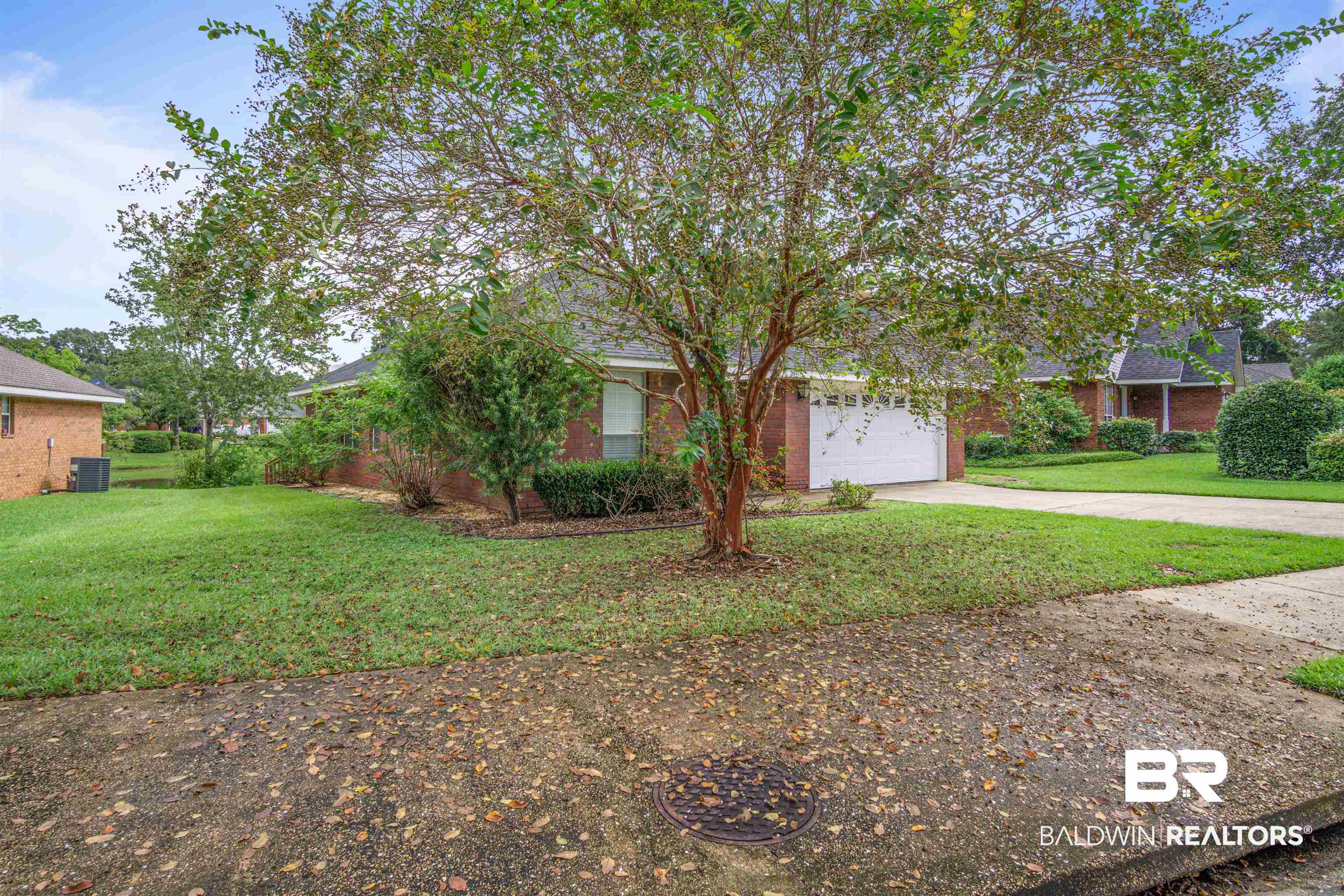 203 Spring Lake Drive Fairhope, AL 36532 - Photo 3 of 27