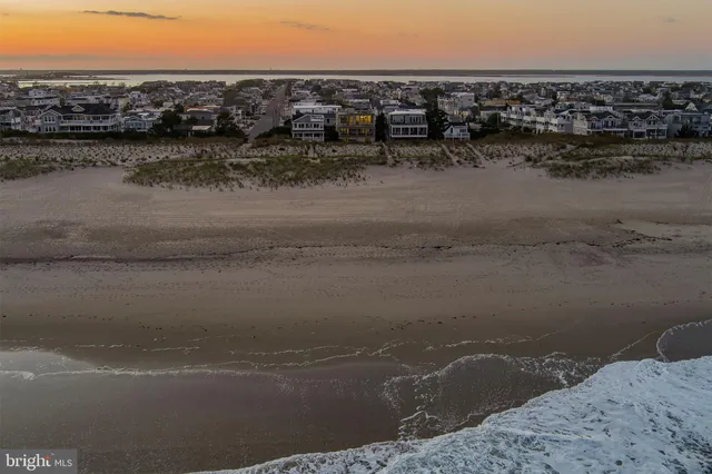 $6,499,000 | 11 South 3rd Street, Surf City, NJ 08008