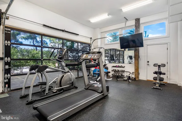 $6,499,000 | 11 South 3rd Street, Surf City, NJ 08008