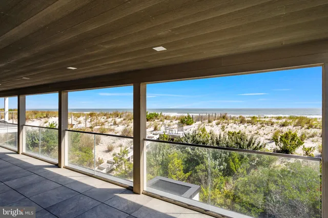 $6,499,000 | 11 South 3rd Street, Surf City, NJ 08008