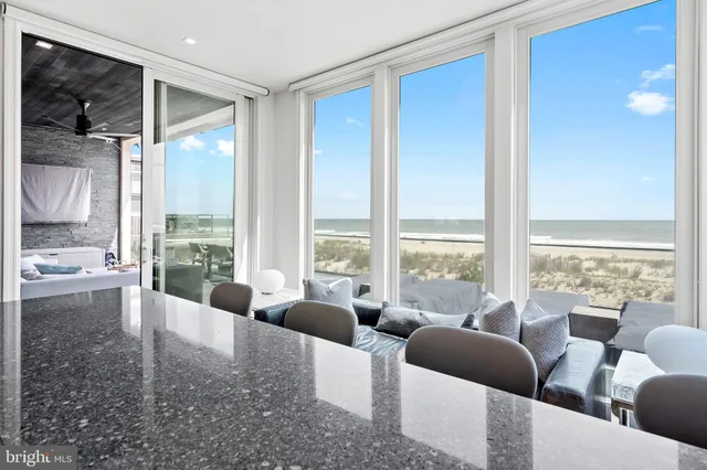 $6,499,000 | 11 South 3rd Street, Surf City, NJ 08008