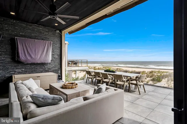 $6,499,000 | 11 South 3rd Street, Surf City, NJ 08008
