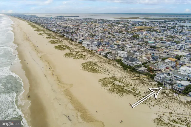 $6,499,000 | 11 South 3rd Street, Surf City, NJ 08008