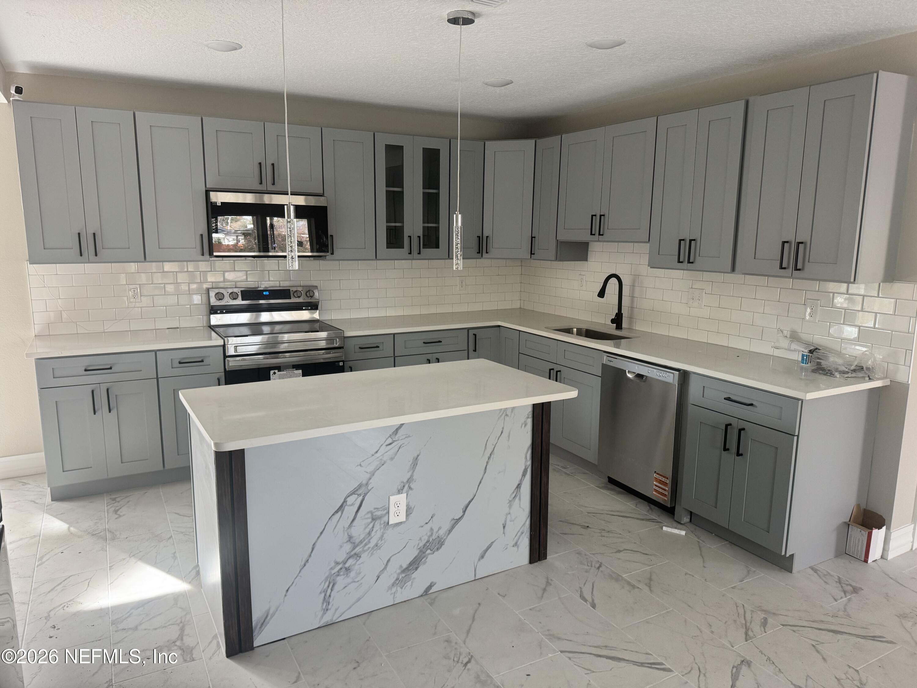 1718 Cornell Road Jacksonville, FL 32207 - Photo 11 of 35 Kitchen