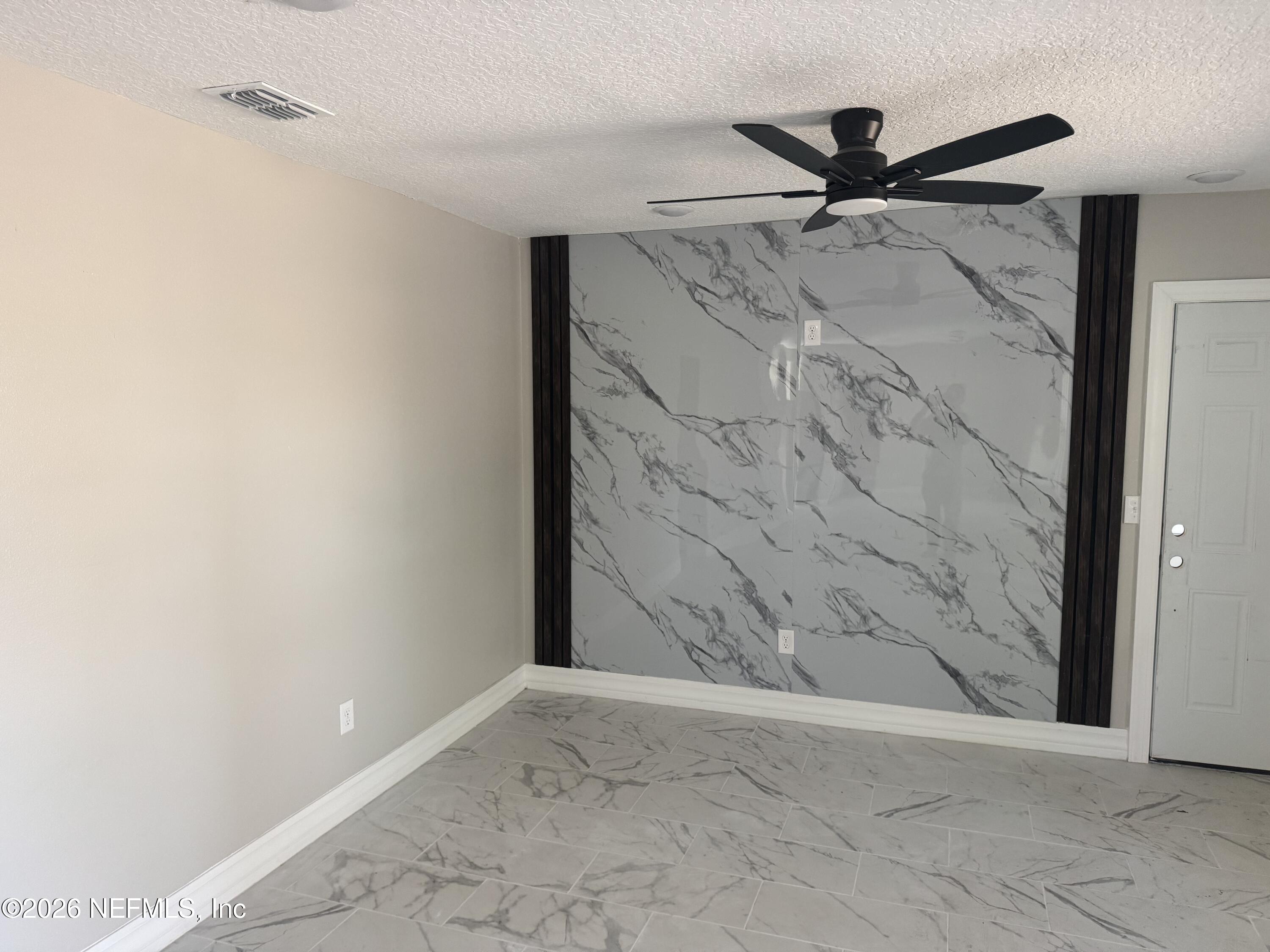 1718 Cornell Road Jacksonville, FL 32207 - Photo 15 of 35 a view of a hallway