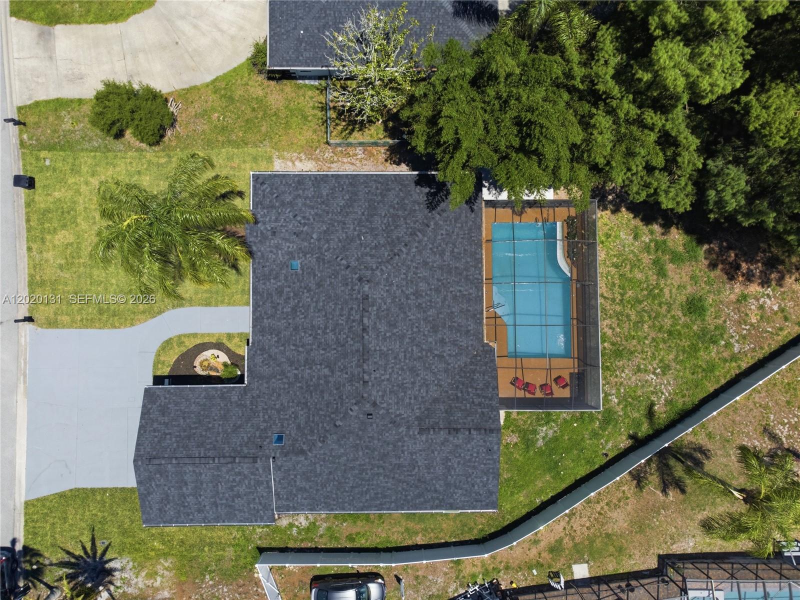 13408 Whitby Road Hudson, FL 34667 - Photo 23 of 30 an aerial view of a house having outdoor space