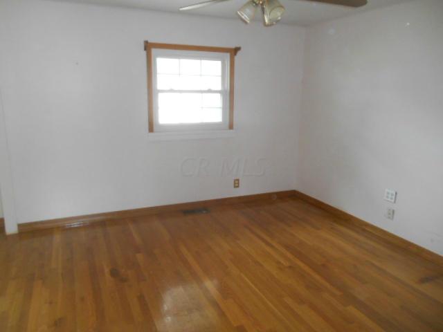 6045 Refugee Road Pickerington, OH 43147 - Photo 13 of 20