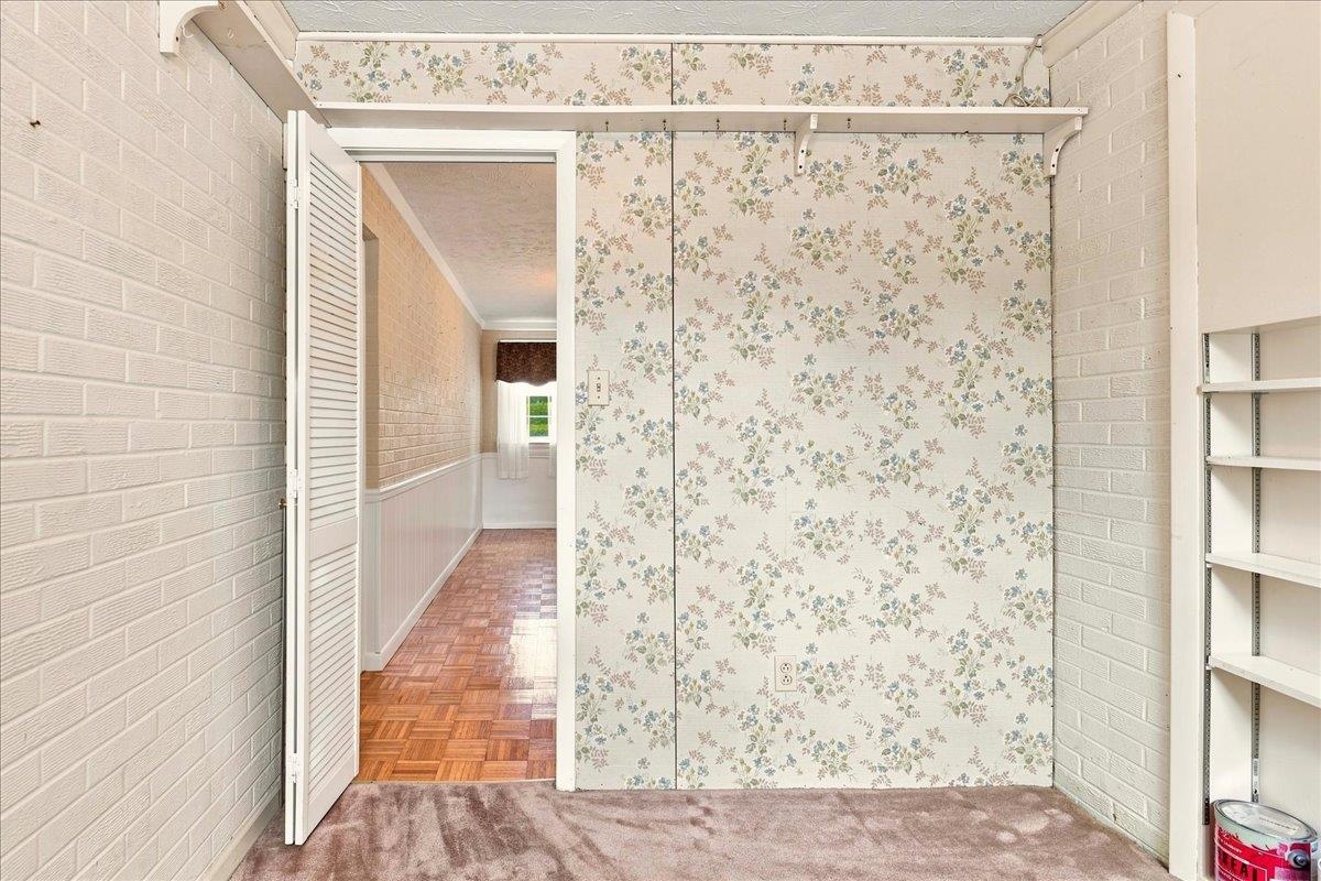 595 Bowman Road Dayton, VA 22821 - Photo 27 of 61 Gallery Image 27
