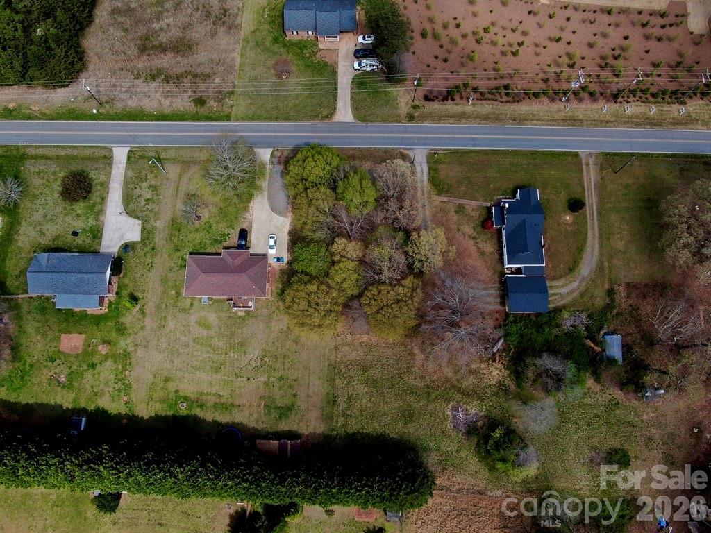3048 Spencer Road Northeast Conover, NC 28613 - Photo 6 of 12