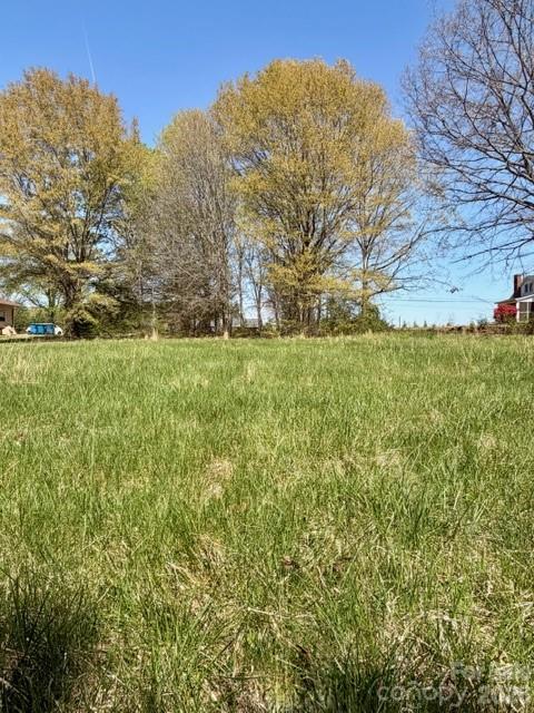 3048 Spencer Road Northeast Conover, NC 28613 - Photo 10 of 12