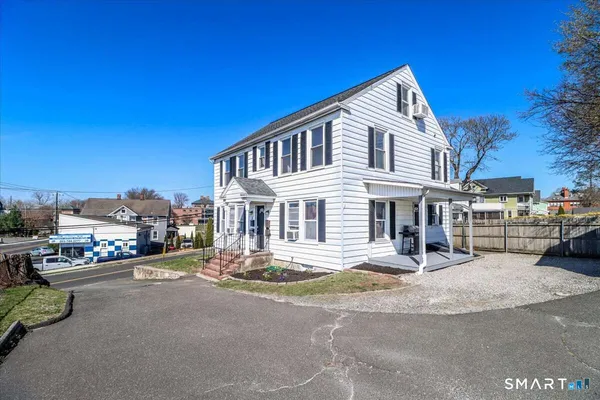 $639,000 | 3 9th Avenue, Danbury, CT 06810