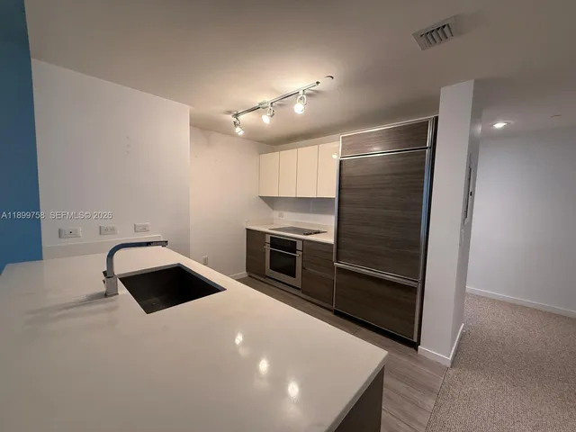 $3,800 | 1100 South Miami Avenue, Unit 2303, Miami, FL 33130