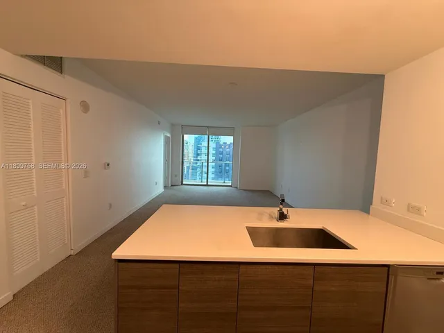 $3,800 | 1100 South Miami Avenue, Unit 2303, Miami, FL 33130
