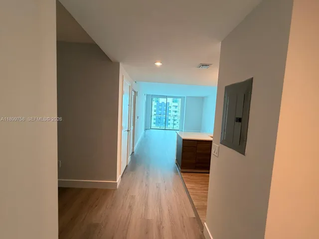 $3,800 | 1100 South Miami Avenue, Unit 2303, Miami, FL 33130