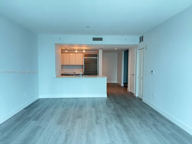 $3,800 | 1100 South Miami Avenue, Unit 2303, Miami, FL 33130