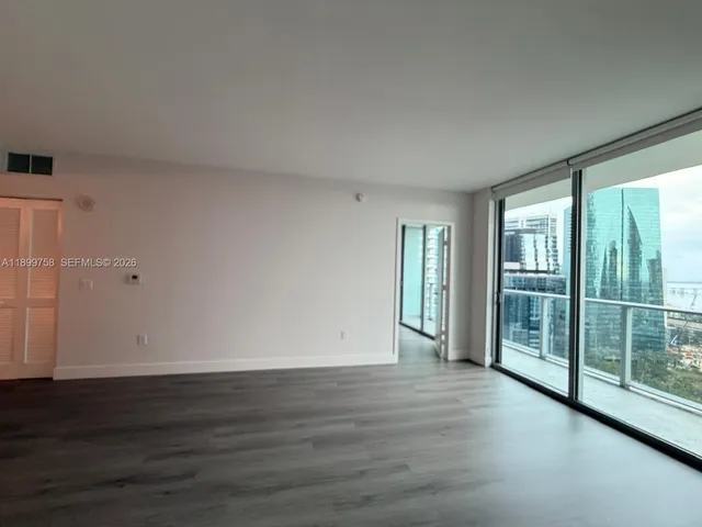 $3,800 | 1100 South Miami Avenue, Unit 2303, Miami, FL 33130