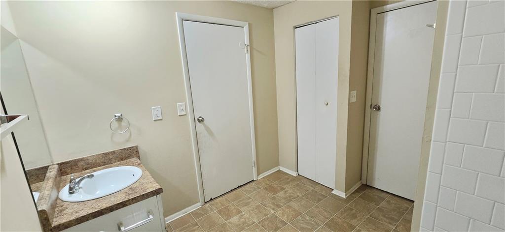 5595 Marbut Road Lithonia, GA 30058 - Photo 23 of 41