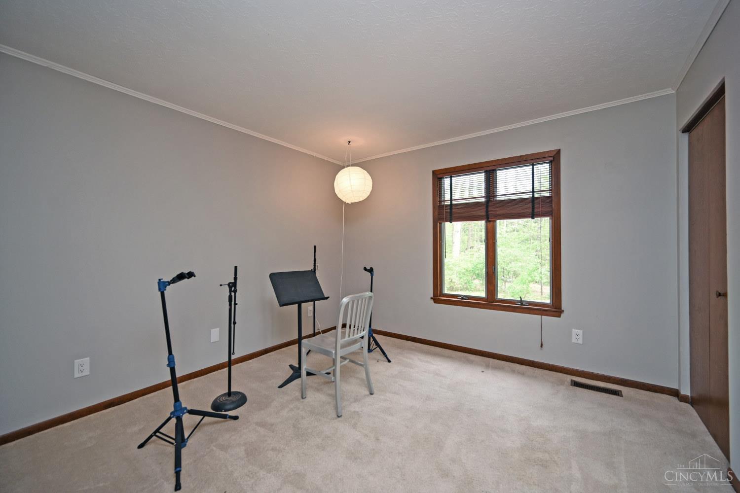 3487 Holly Ridge Cincinnati, OH 45245 - Photo 41 of 75 Gallery Image 41