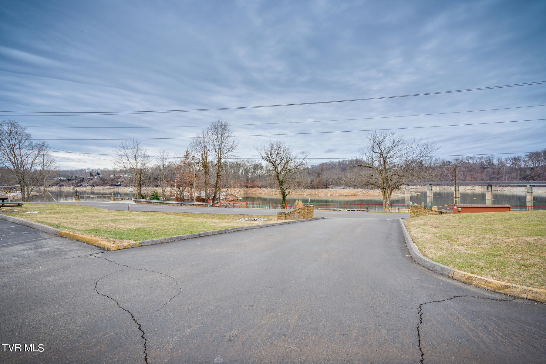 461 J A Hodge Road, Unit 7 Piney Flats, TN 37686 - Photo 24 of 27 024