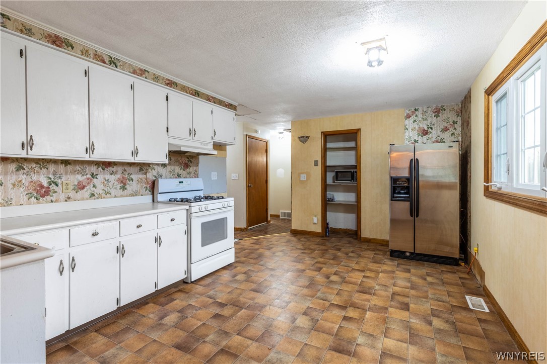 11020 Transit Road Amherst, NY 14051 - Photo 10 of 49