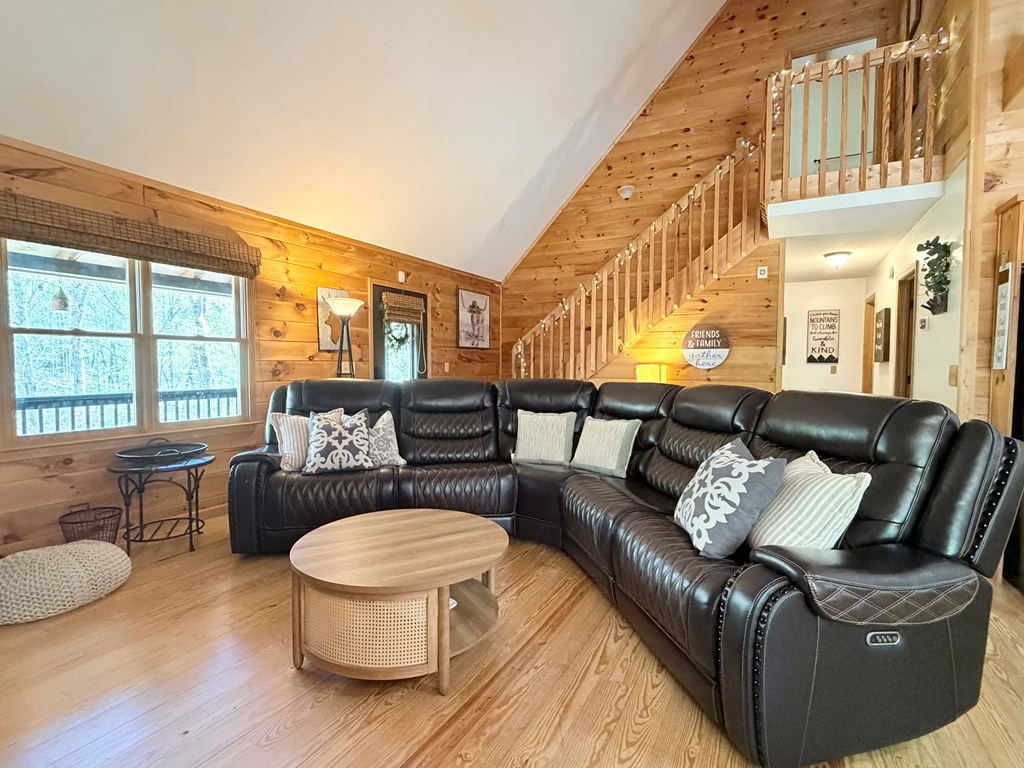 119 Summit Street Ellijay, GA 30540 - Photo 5 of 51