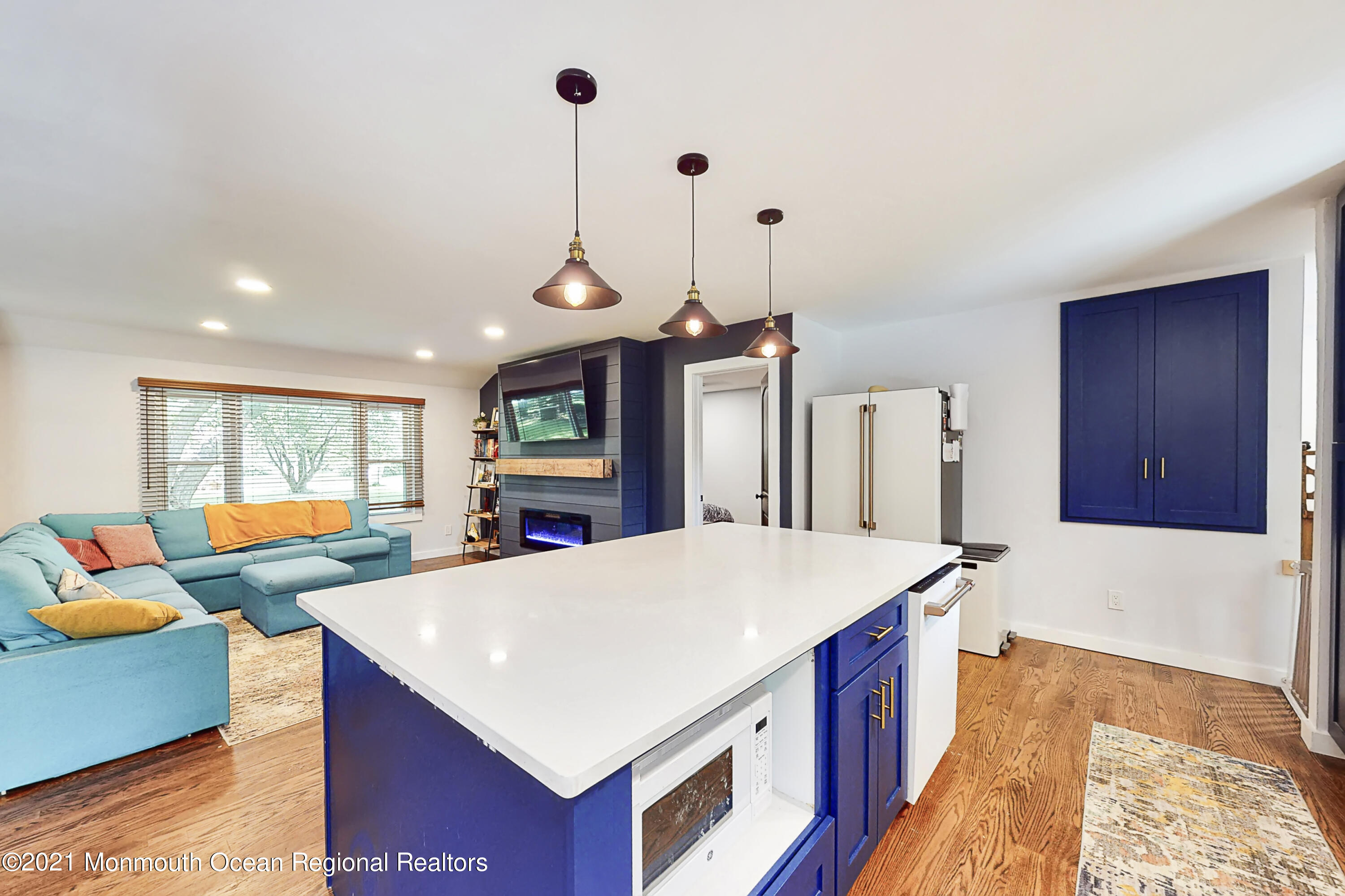 22 Sunnyside Road Howell, NJ 07731 - Photo 3 of 36 Kitchen