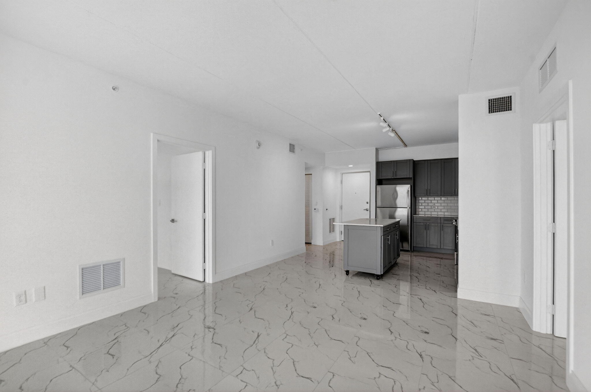 350 West Hidden Valley Boulevard, Unit 107 Boca Raton, FL 33487 - Photo 20 of 26