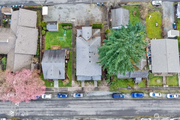 $1,699,950 | 260 Southeast Andrews Street, Issaquah, WA 98027