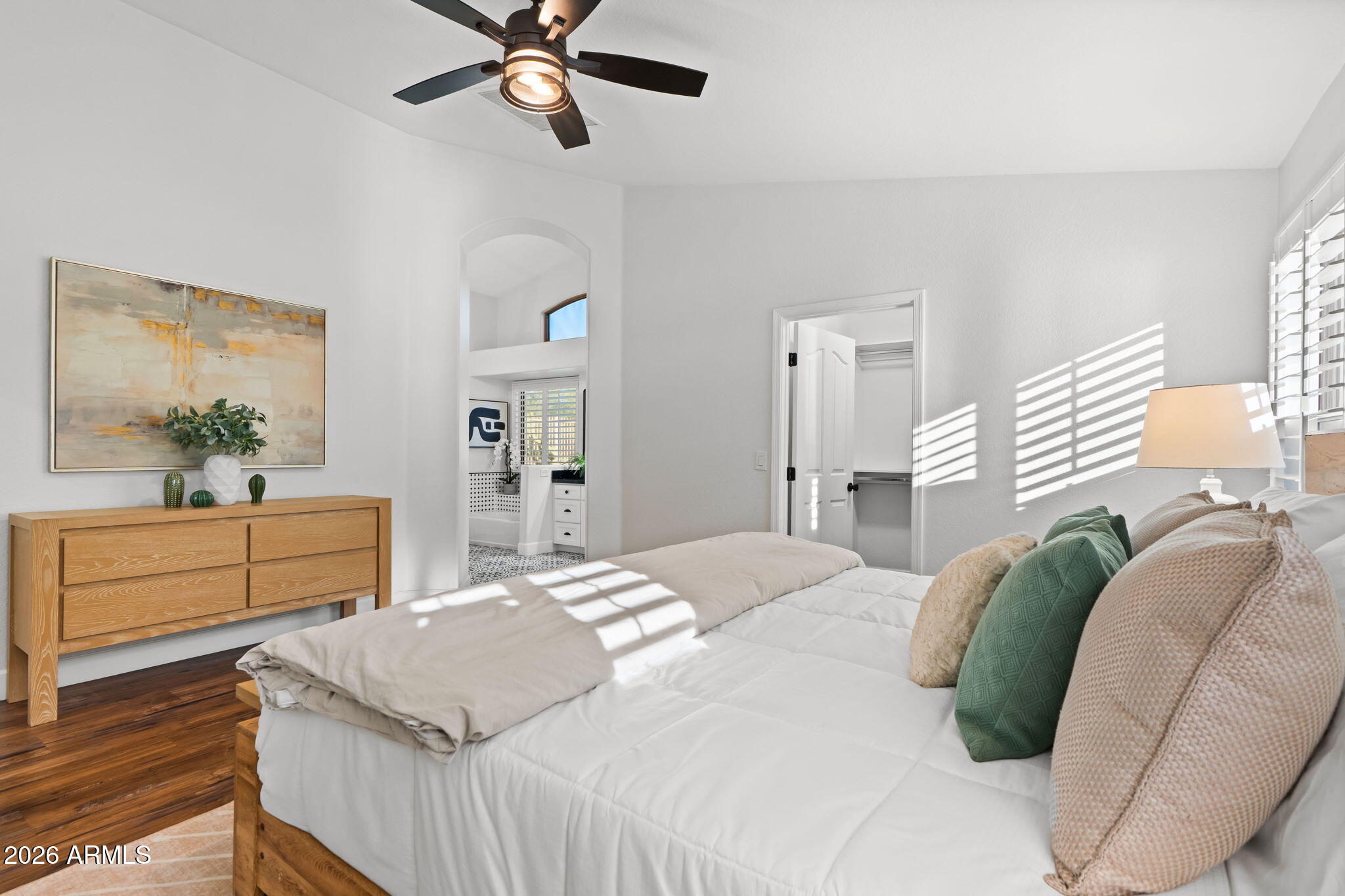4602 East Swilling Road Phoenix, AZ 85050 - Photo 22 of 44 Primary Bedroom