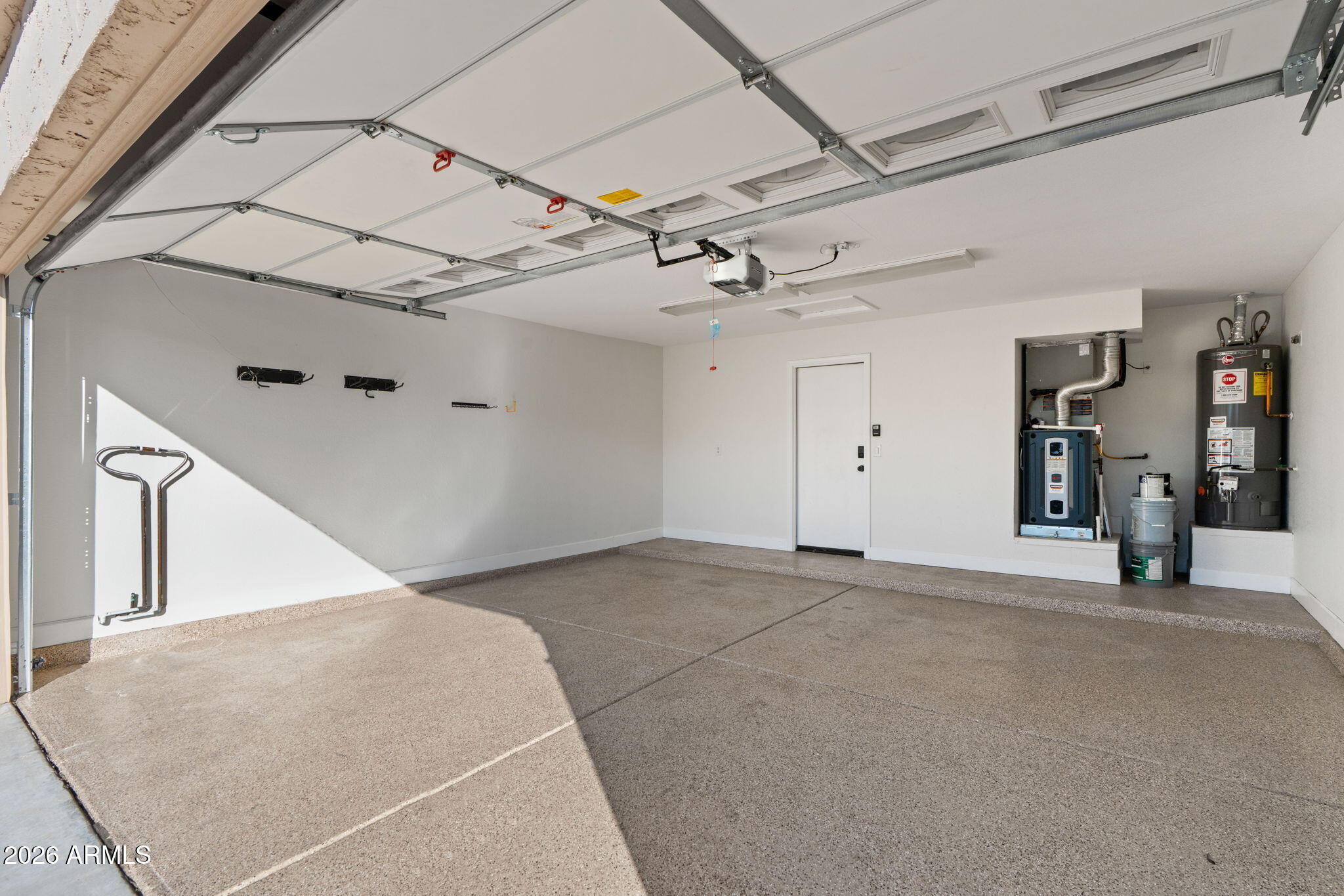 4602 East Swilling Road Phoenix, AZ 85050 - Photo 35 of 44 Garage