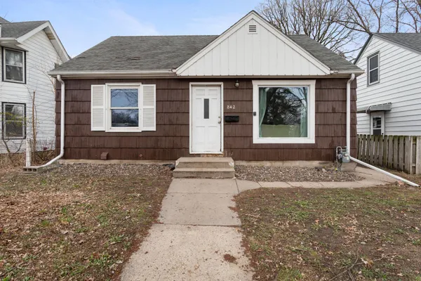 $339,000 | 842 24th Avenue Southeast, Minneapolis, MN 55414