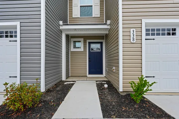 $2,350 | 338 Myrtle Meadows Drive, Conway, SC 29526