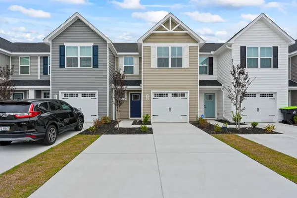$2,350 | 338 Myrtle Meadows Drive, Conway, SC 29526