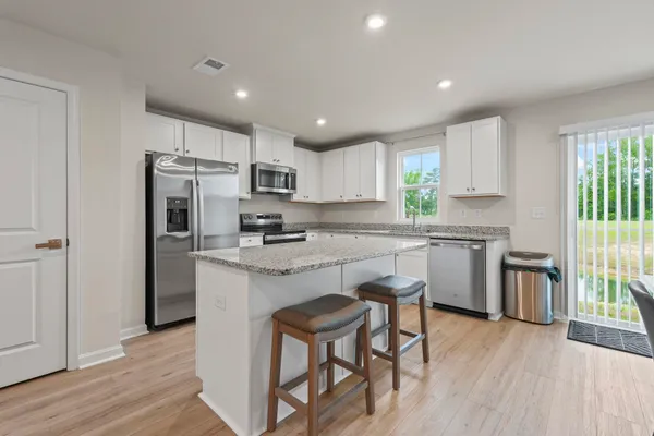 $2,350 | 338 Myrtle Meadows Drive, Conway, SC 29526