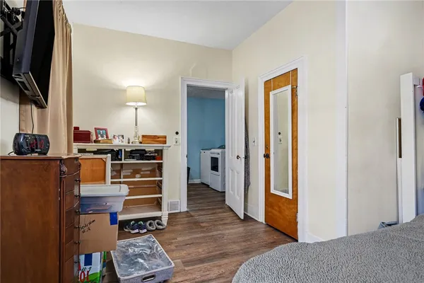 $349,900 | 142 South Main Street, Perinton, NY 14450