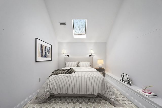 $1,500,000 | 39 Court Street, Unit 39, Newton, MA 02458