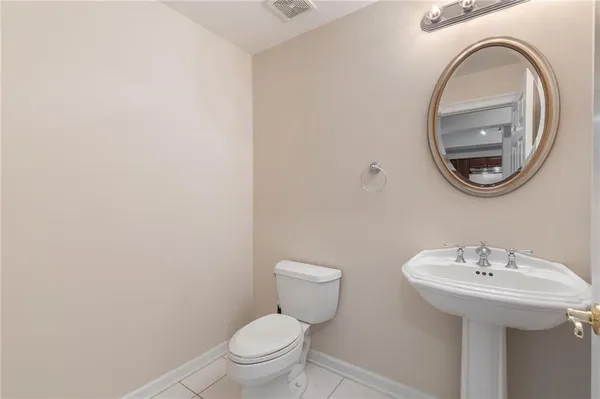 $2,600 | 3275 Lenox Road Northeast, Unit 314, Atlanta, GA 30324