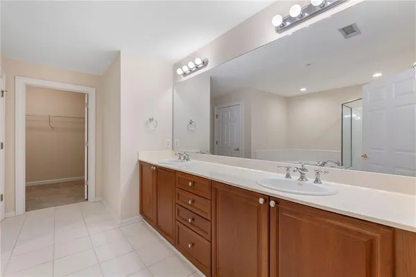 $2,600 | 3275 Lenox Road Northeast, Unit 314, Atlanta, GA 30324