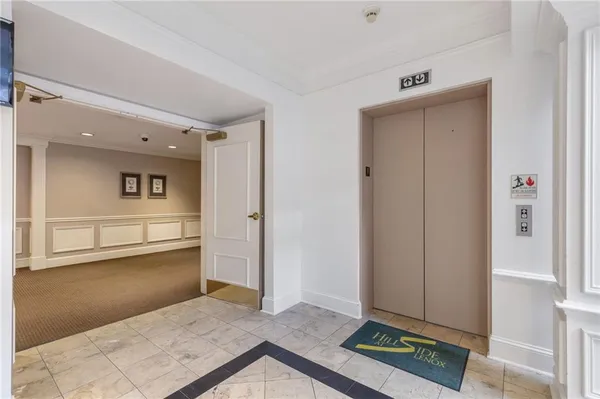 $2,600 | 3275 Lenox Road Northeast, Unit 314, Atlanta, GA 30324