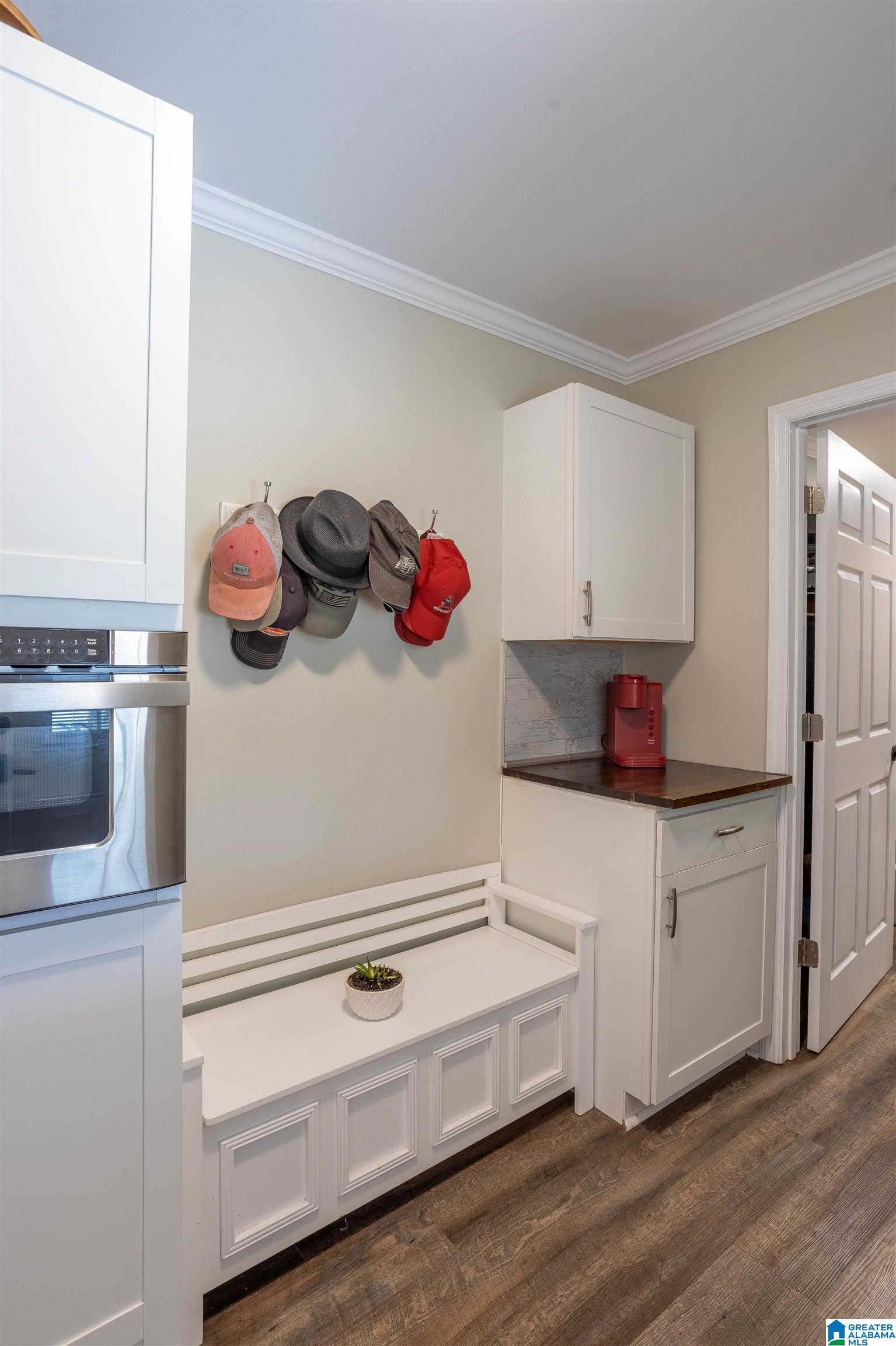 3657 Black Road Rainbow City, AL 35906 - Photo 11 of 32