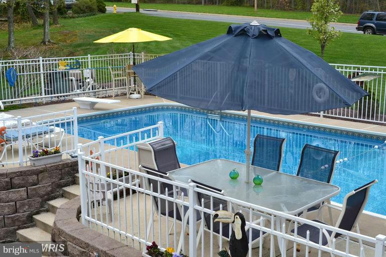 3793 Philadelphia Road Abingdon, MD 21009 - Photo 29 of 30 Heated Salt Water In-Ground Pool