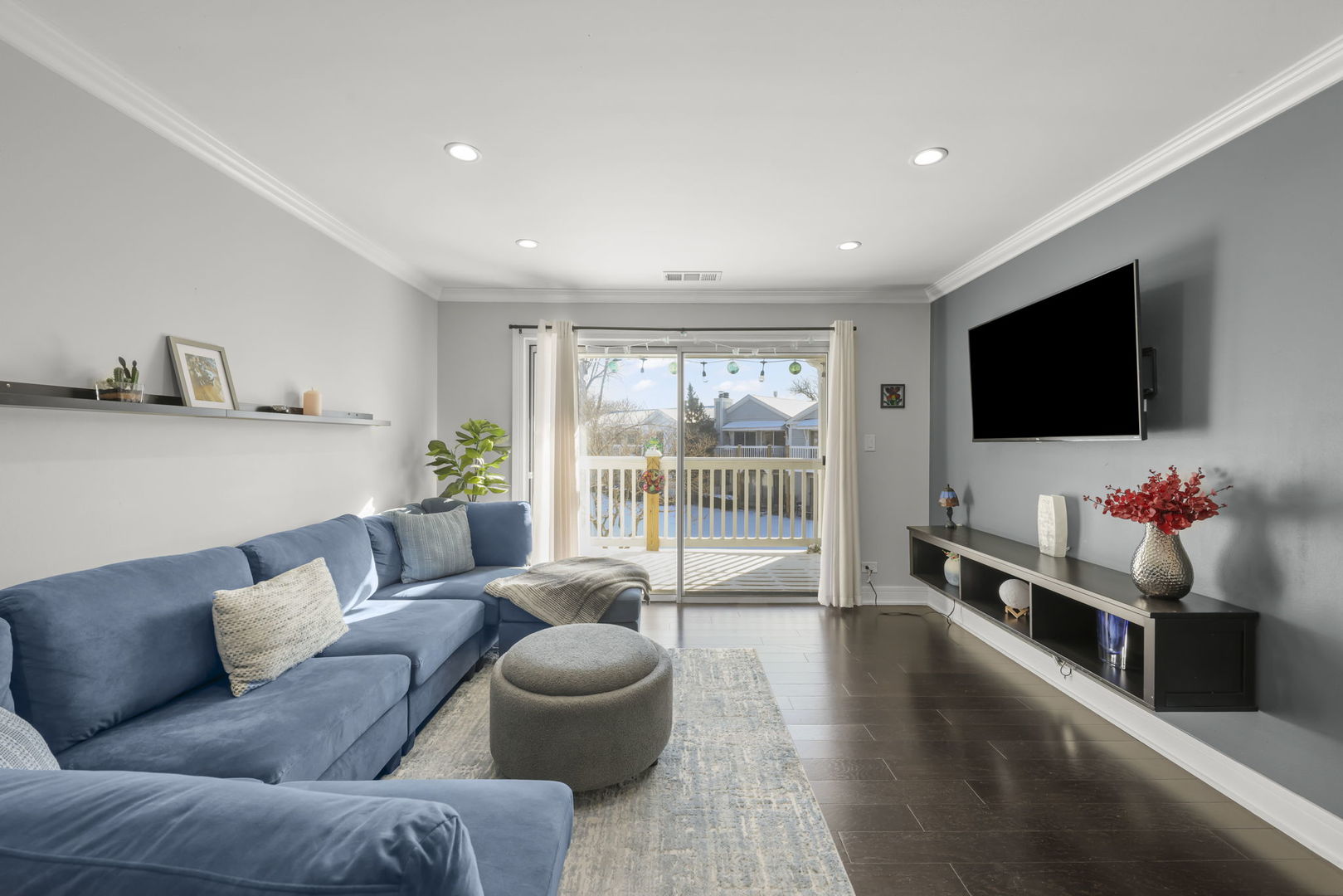 2050 Lancaster Circle, Unit 201D Naperville, IL 60565 - Photo 13 of 36