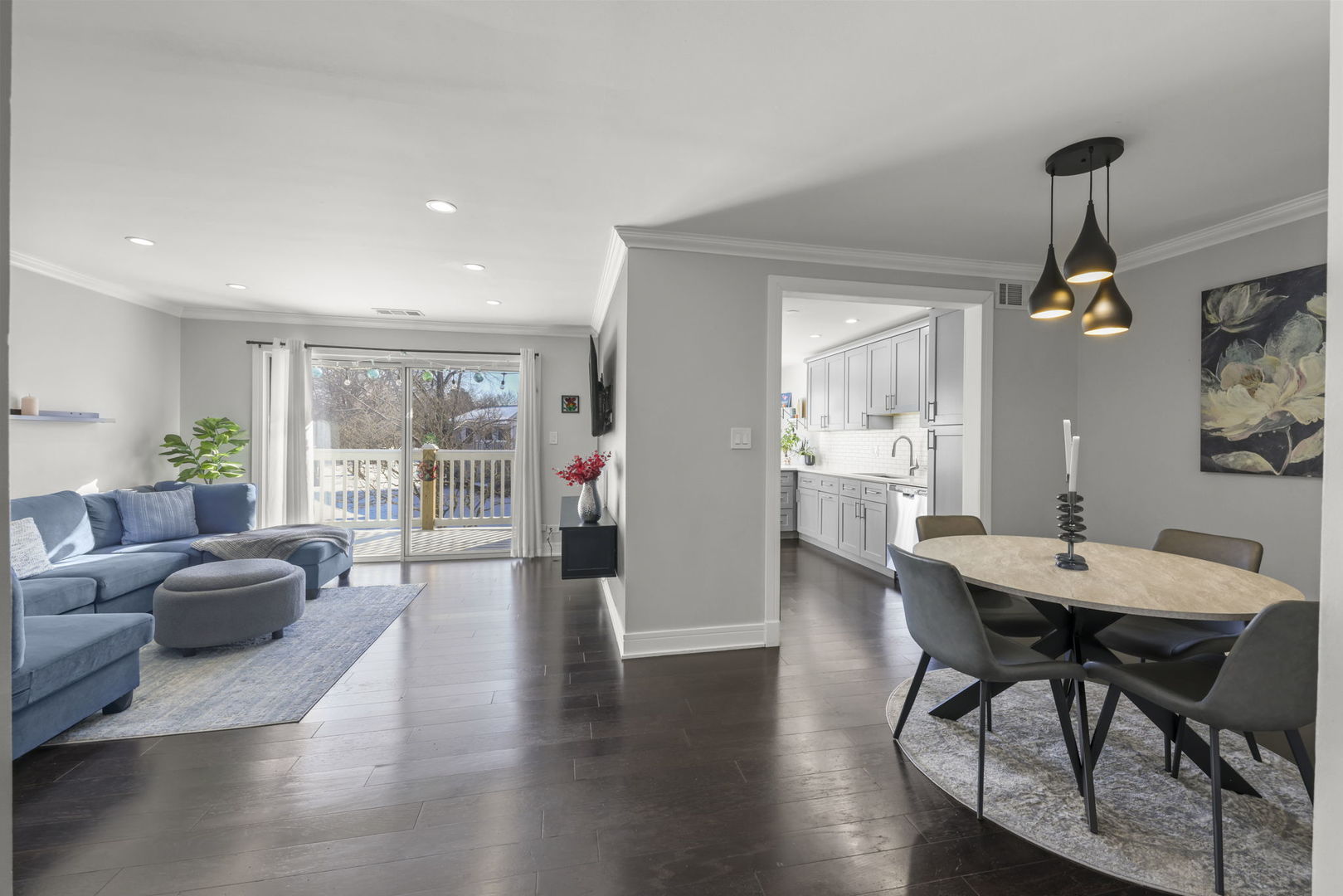 2050 Lancaster Circle, Unit 201D Naperville, IL 60565 - Photo 4 of 36