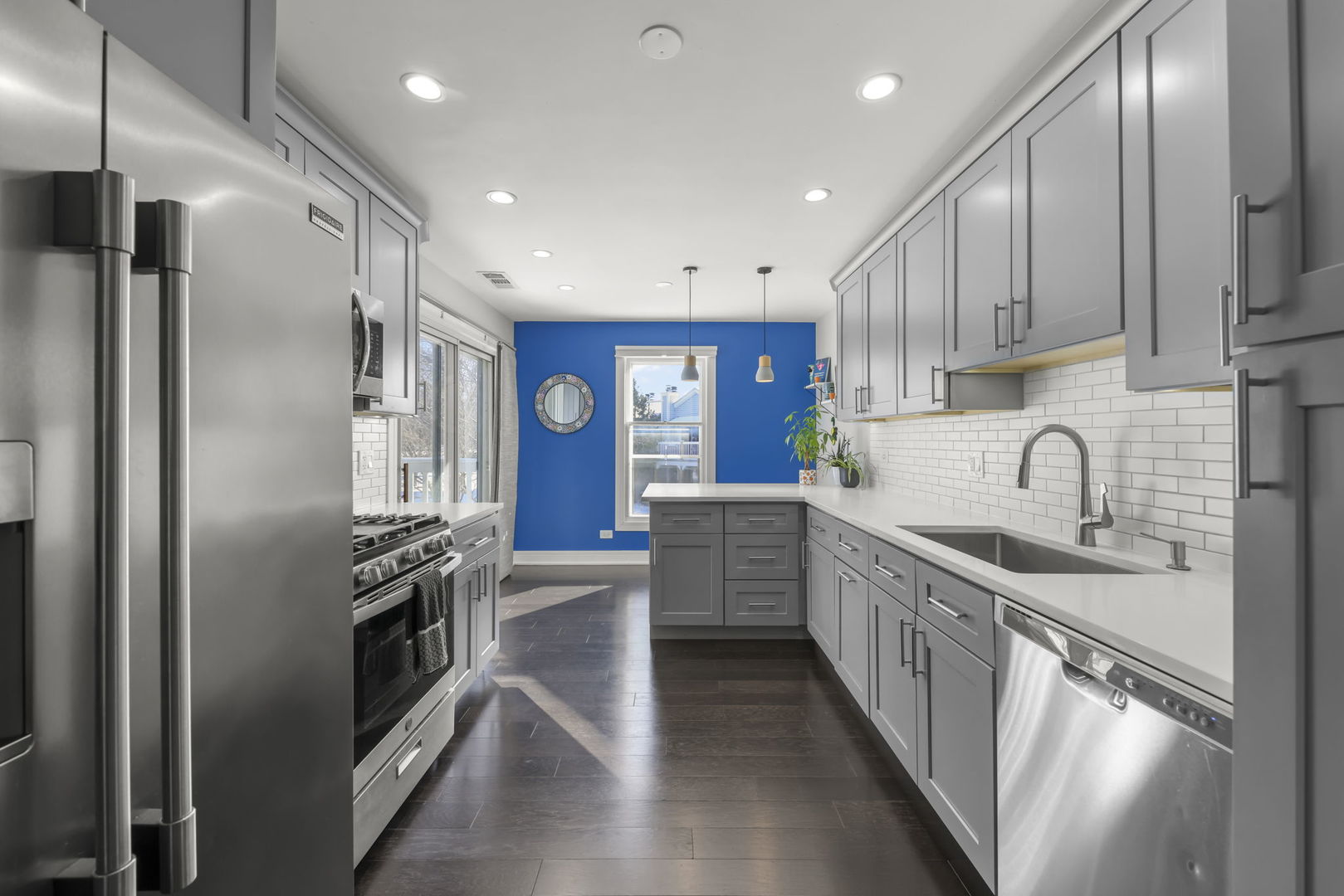 2050 Lancaster Circle, Unit 201D Naperville, IL 60565 - Photo 7 of 36