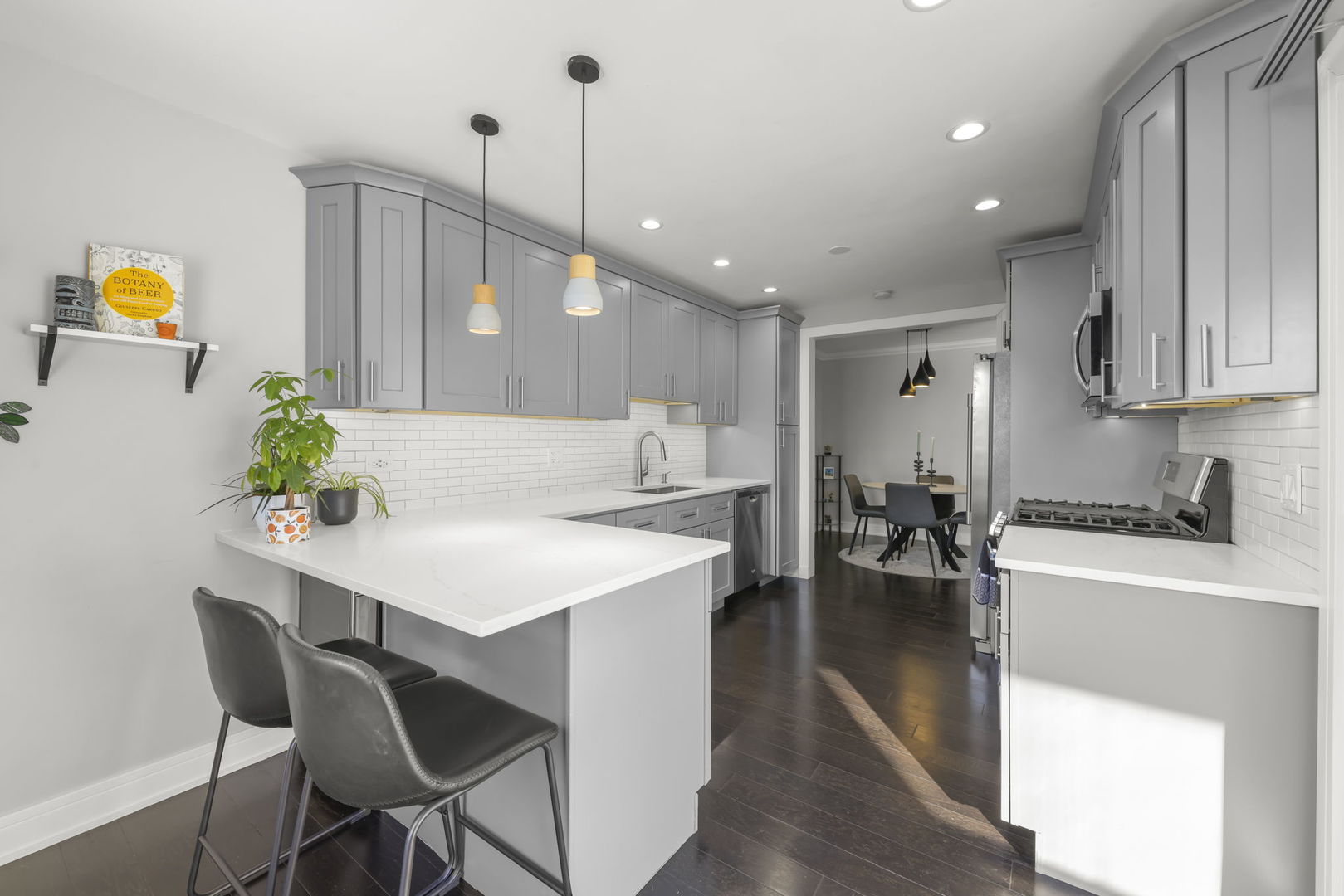 2050 Lancaster Circle, Unit 201D Naperville, IL 60565 - Photo 9 of 36