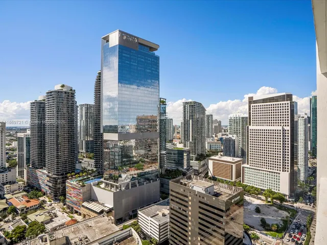 $4,600 | 951 Brickell Avenue, Unit 3707, Miami, FL 33131