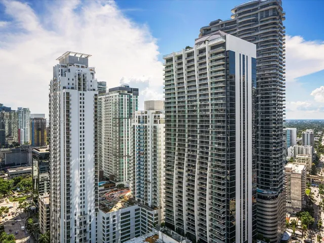 $4,600 | 951 Brickell Avenue, Unit 3707, Miami, FL 33131