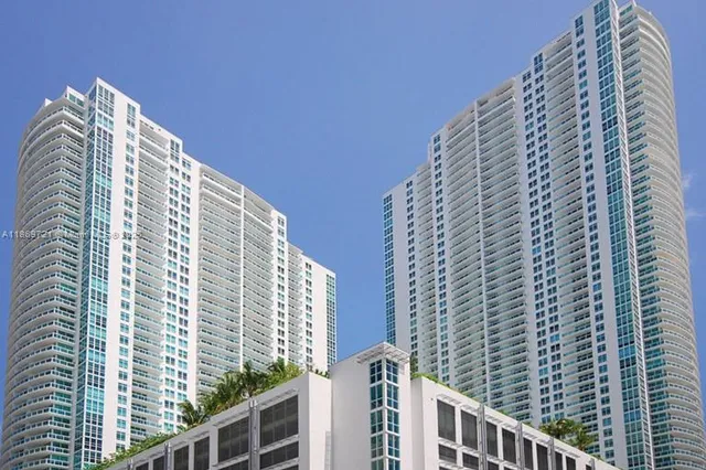 $4,600 | 951 Brickell Avenue, Unit 3707, Miami, FL 33131